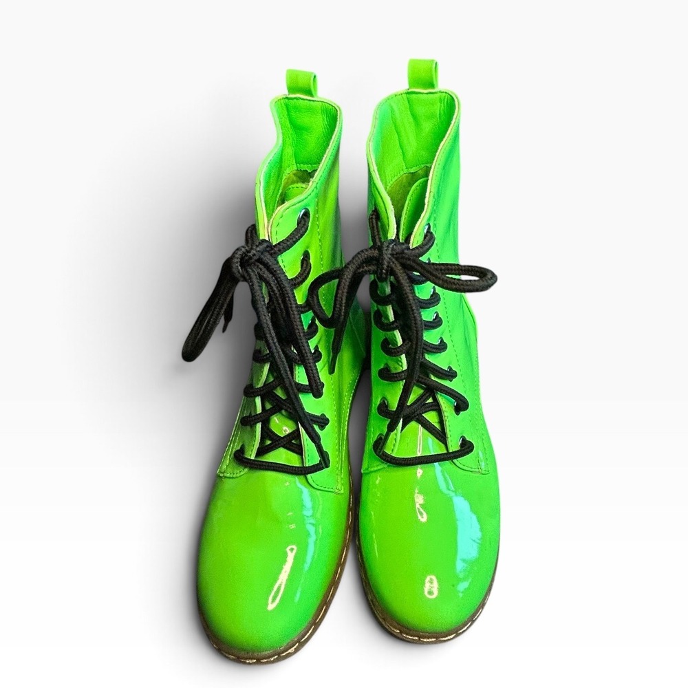 Shoe Designs Neon Green Patent Combat Boots Size 7 Lime Lace Up Lug Sole